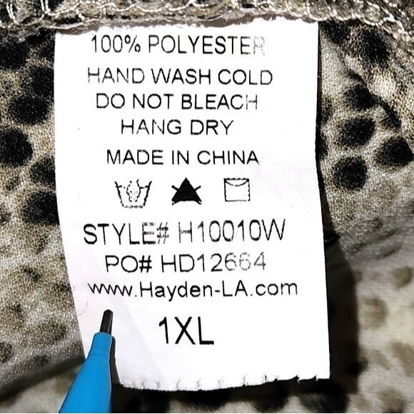 Hayden Brown Snake Skin Print Wide Leg Elastic Ruffled Waist Dress Pants Size 1X - Picture 8 of 8